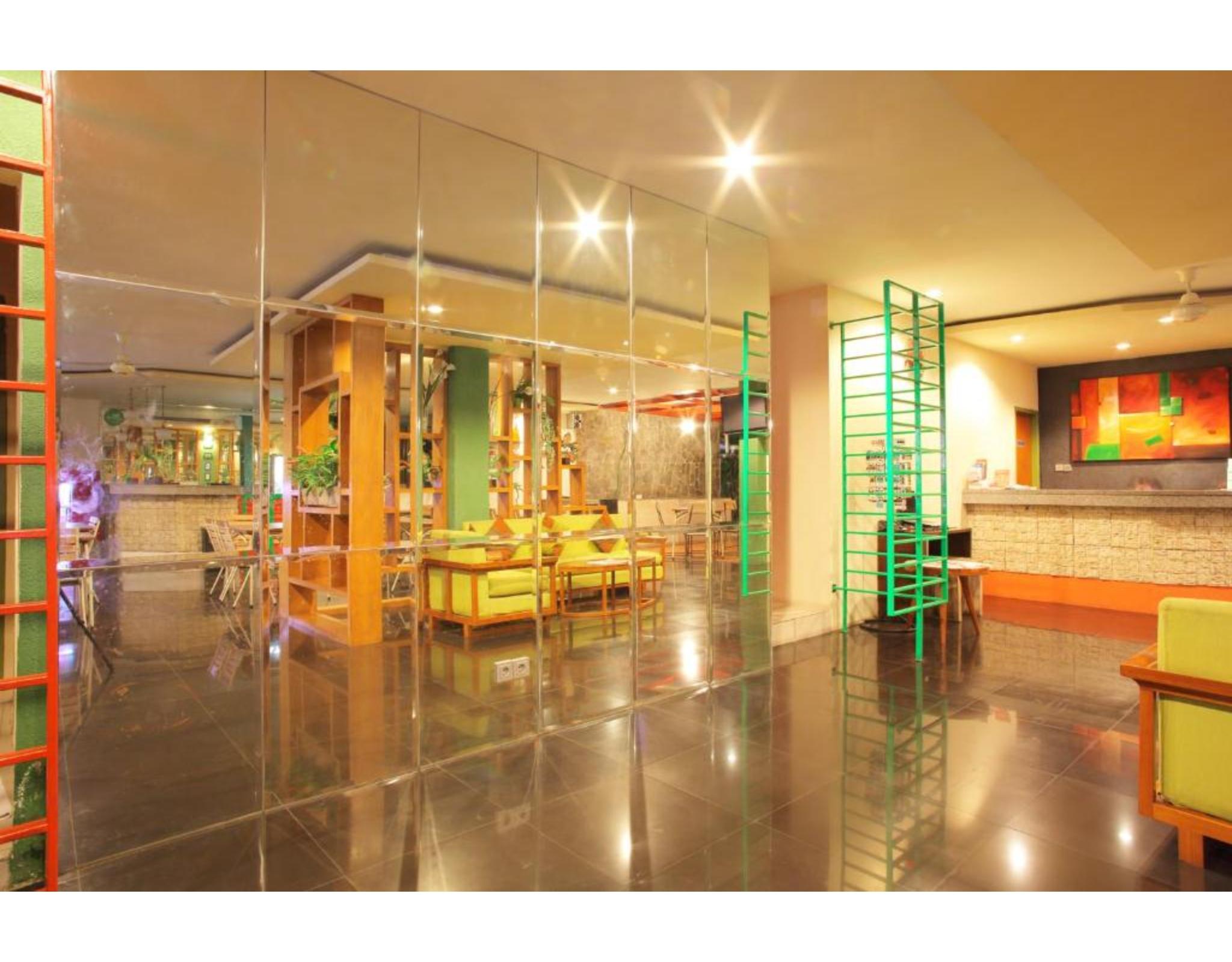 Spazzio Bali Hotel Kuta Lombok Exterior foto