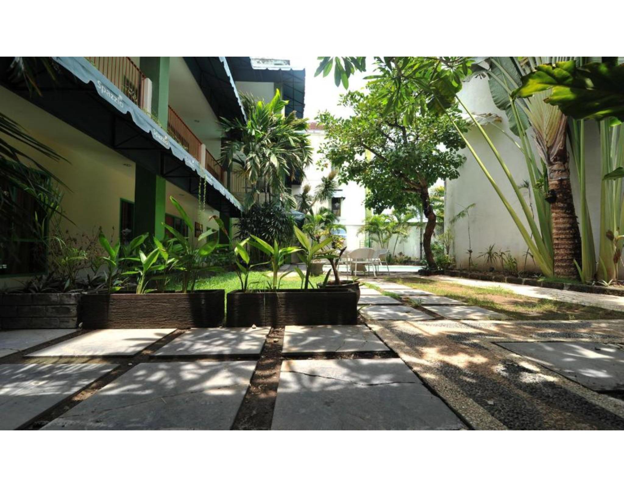 Spazzio Bali Hotel Kuta Lombok Exterior foto