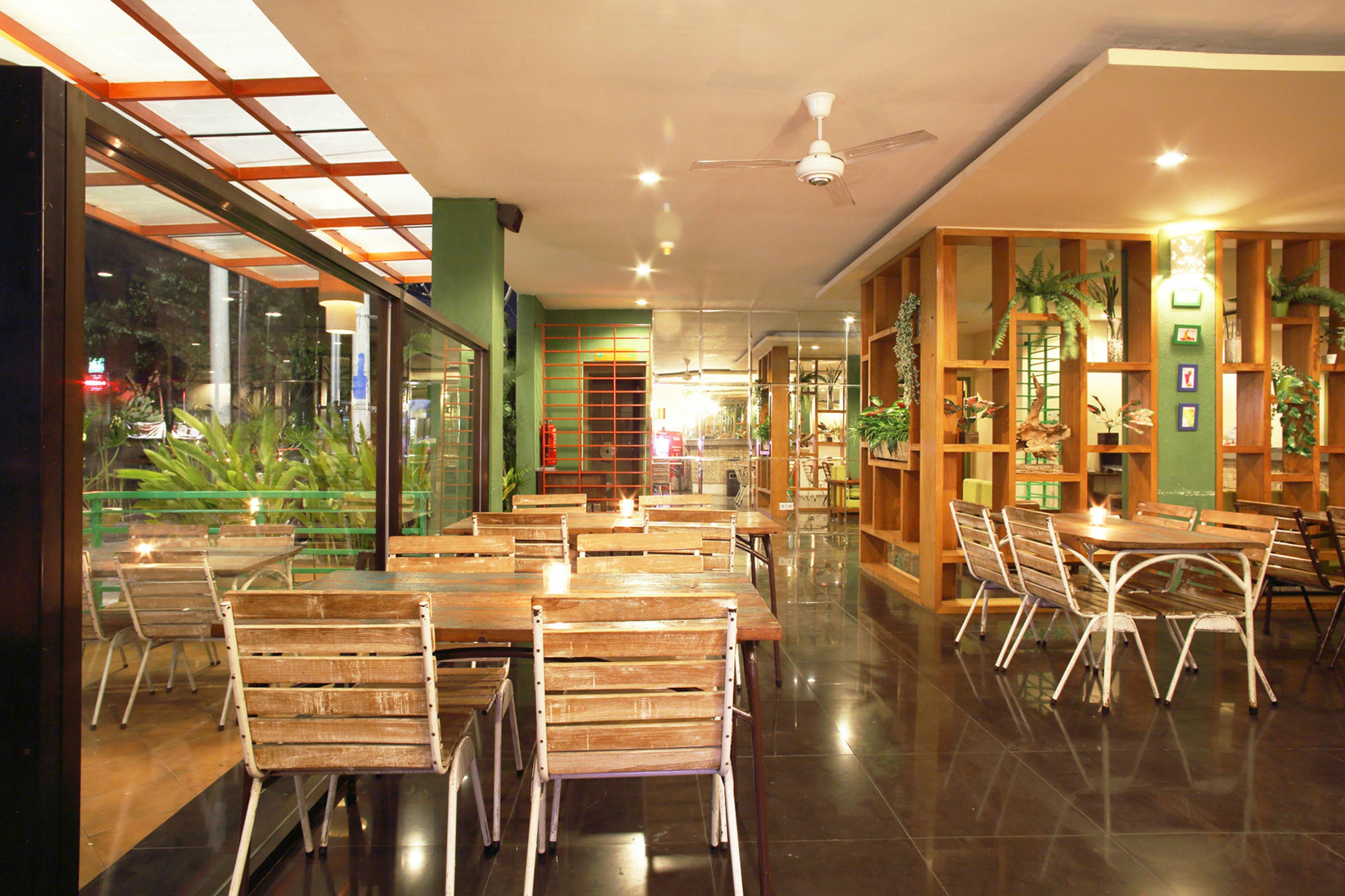 Spazzio Bali Hotel Kuta Lombok Exterior foto