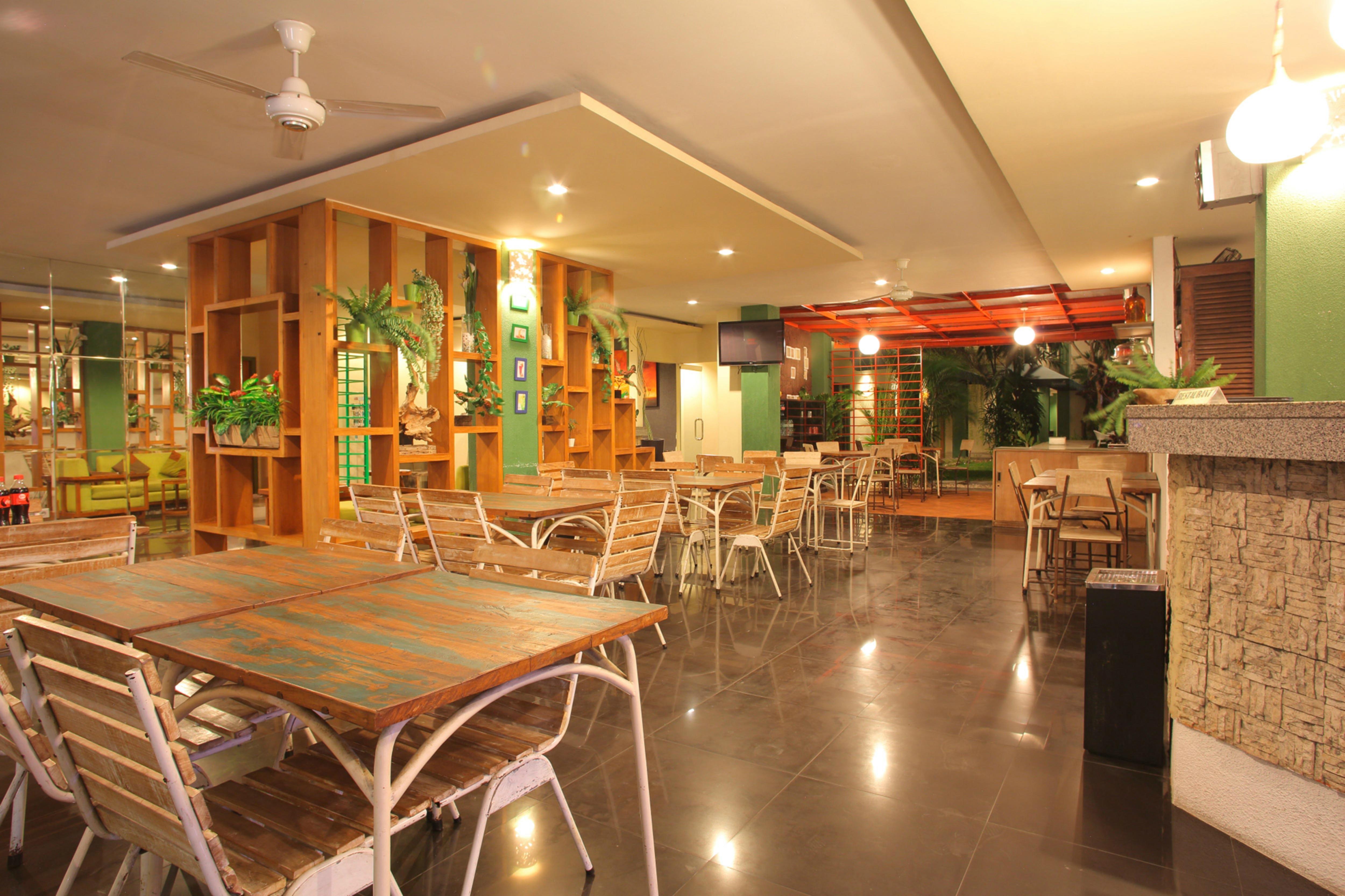 Spazzio Bali Hotel Kuta Lombok Exterior foto