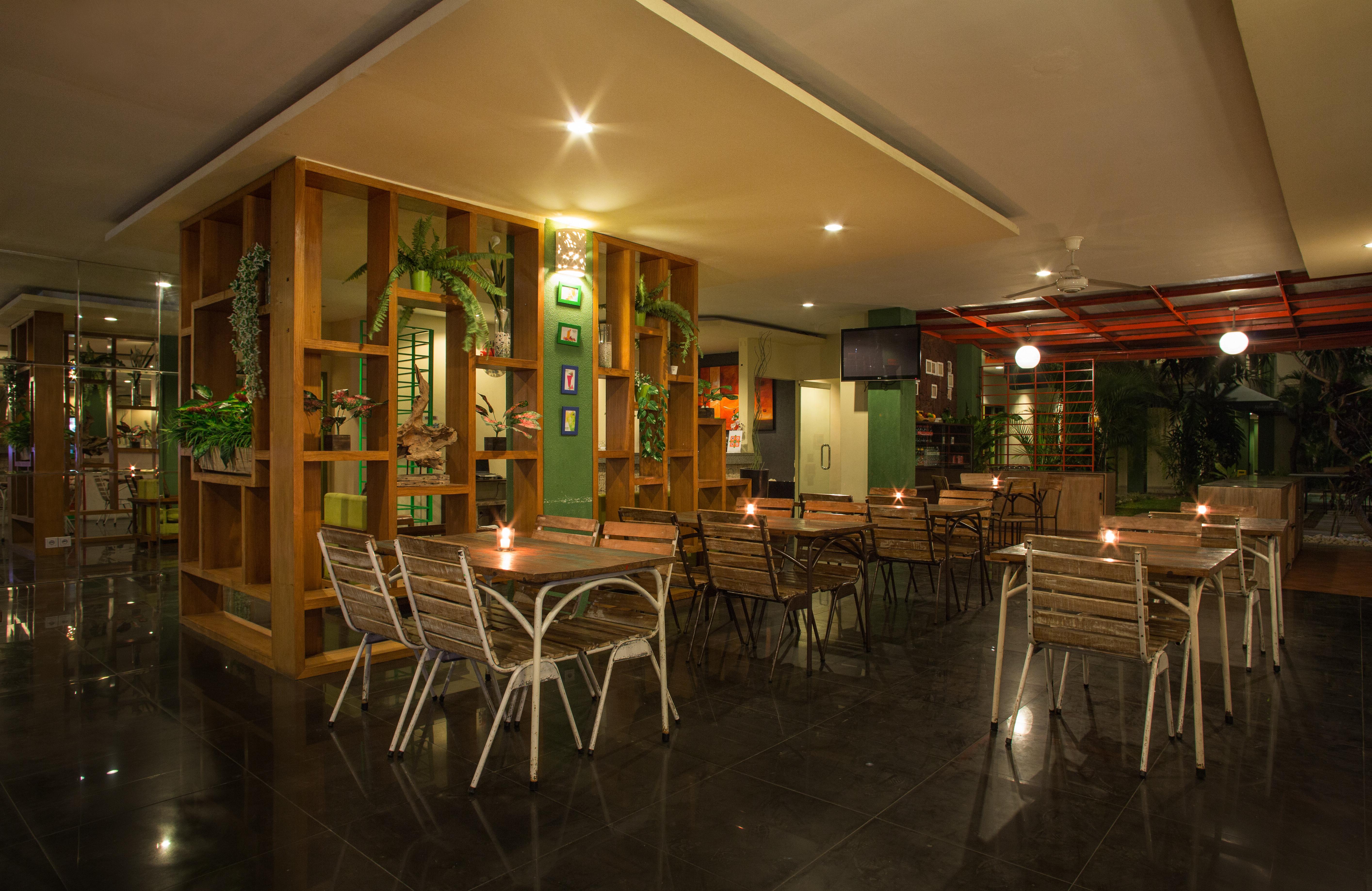 Spazzio Bali Hotel Kuta Lombok Exterior foto
